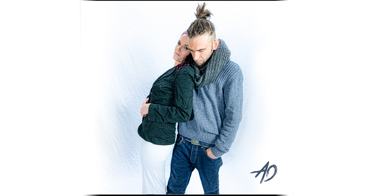 Emotionaler Gesang trifft auf straßen Rap.