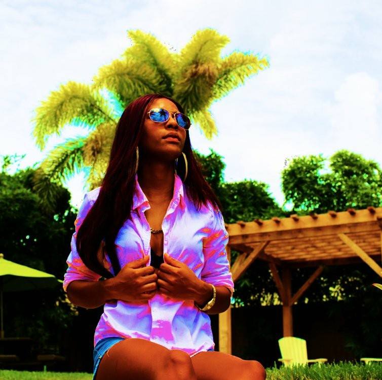 Yana G from Orlando USA